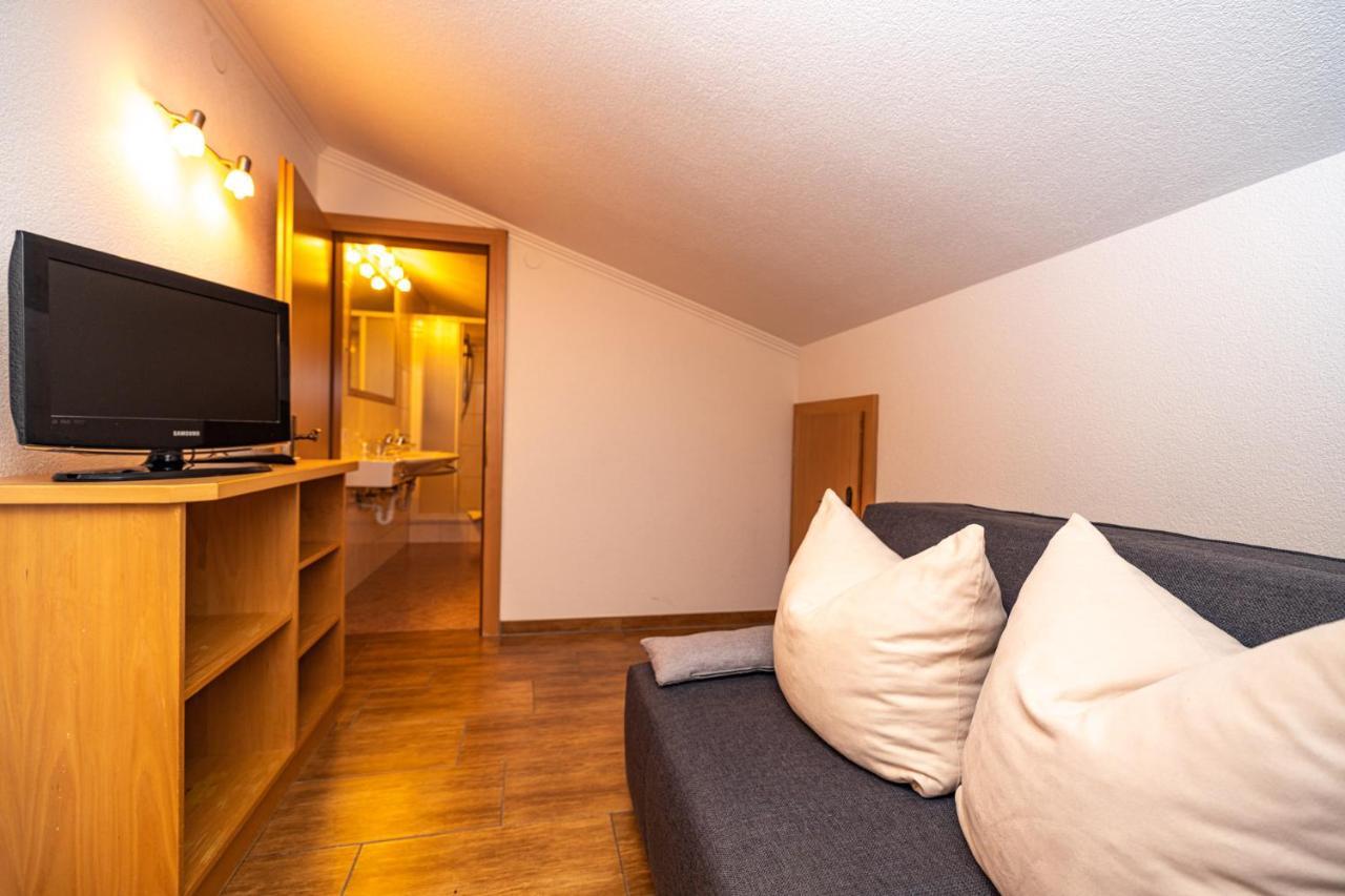 Haus Anton Soelden - Apartments & Zimmer Екстериор снимка