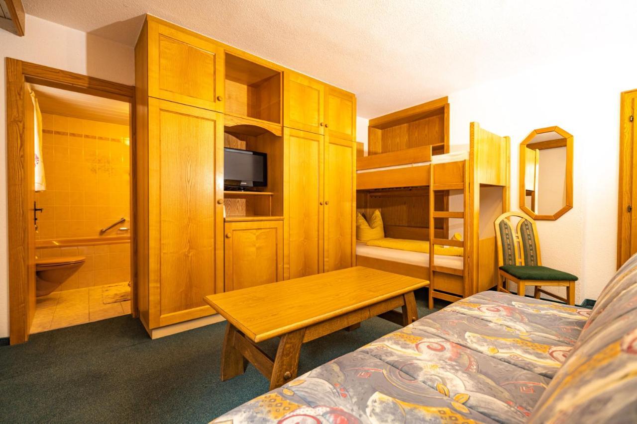 Haus Anton Soelden - Apartments & Zimmer Екстериор снимка