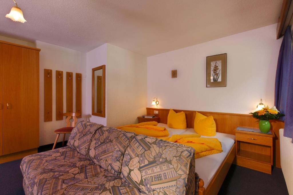 Haus Anton Soelden - Apartments & Zimmer Екстериор снимка